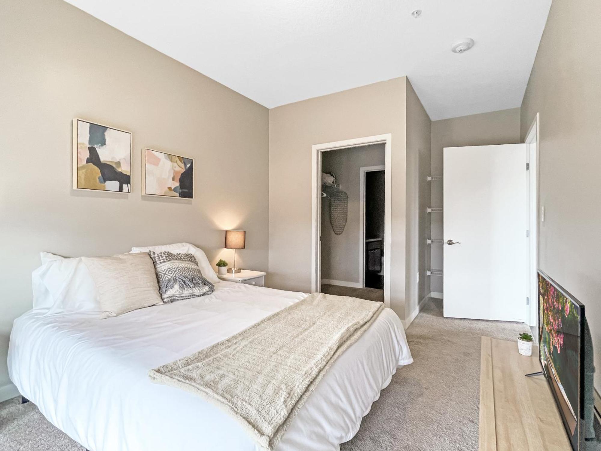 Large Downtown 2Br -Hot Tub-Downtown! Apartment Des Moines Exterior foto