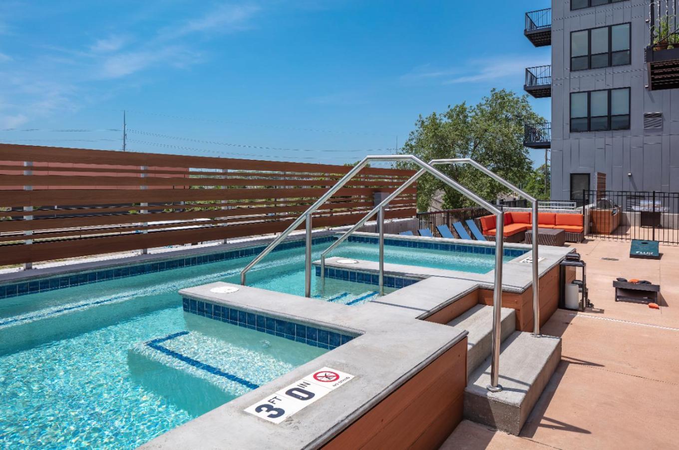 Large Downtown 2Br -Hot Tub-Downtown! Apartment Des Moines Exterior foto
